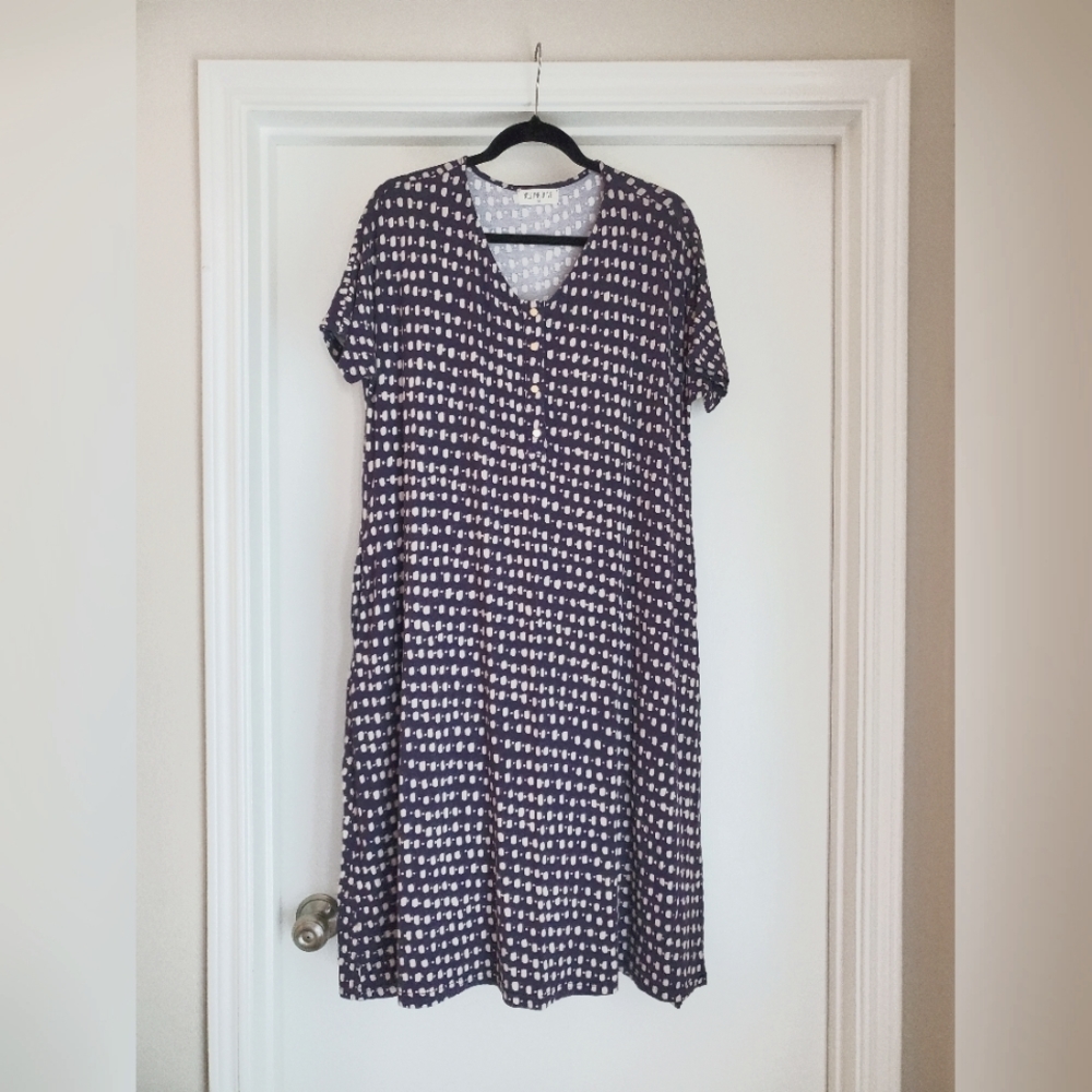 Nesting Olive Classic House Dress - Nursing and Postpartum Friendly